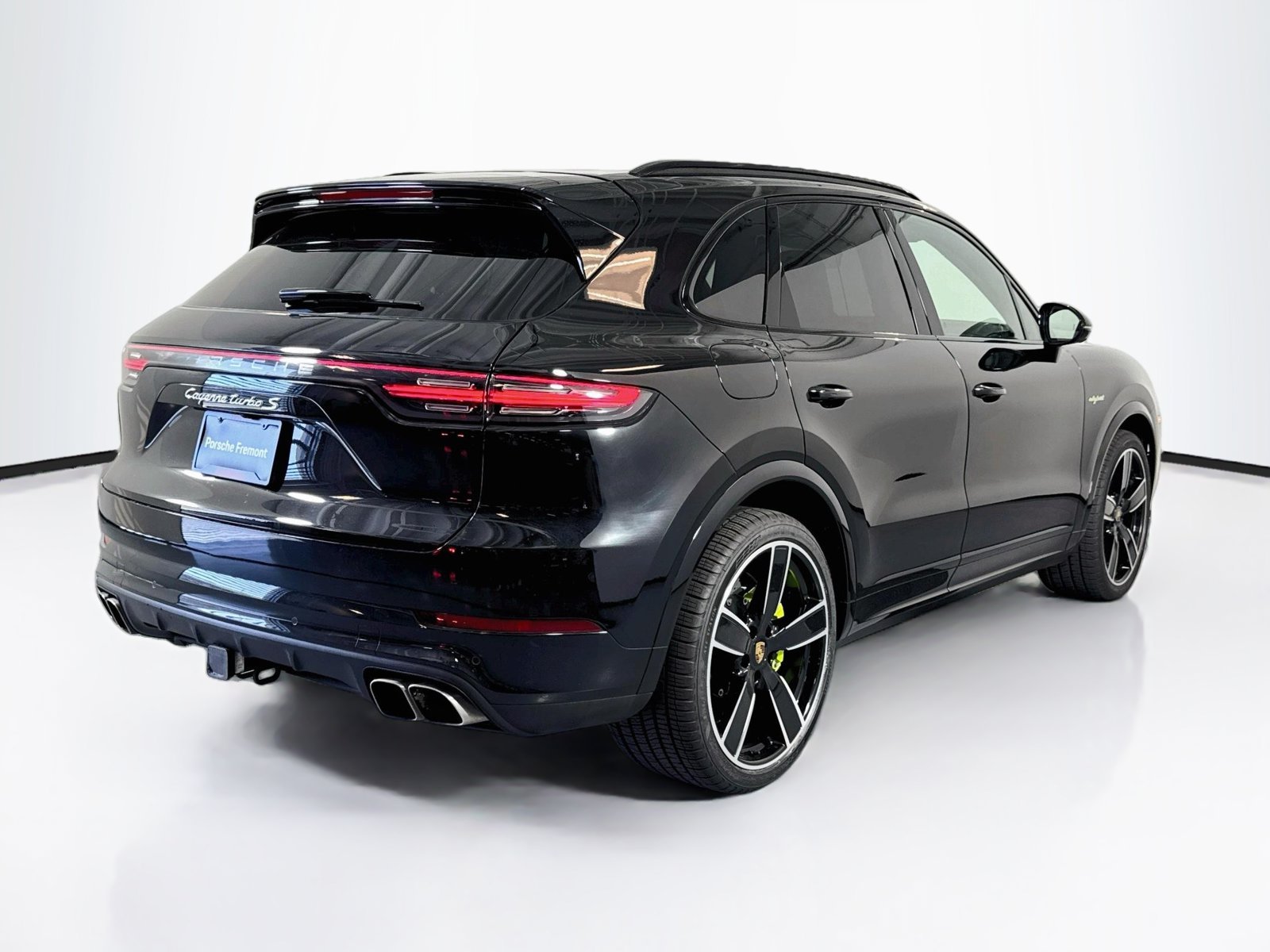 Used 2023 Black Porsche Turbo S E-Hybrid image 9