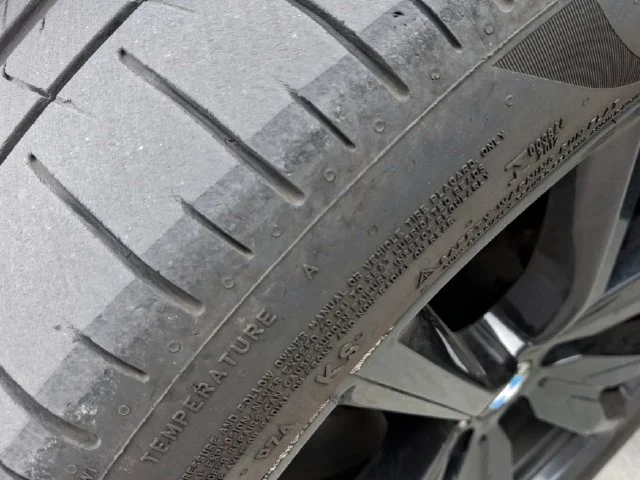 Used 2025 Gray BMW xDrive40i image 28