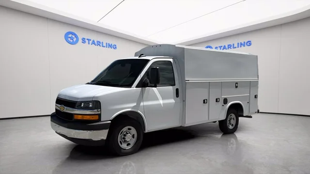 2026 Chevrolet Express Cutaway 3500 1WT