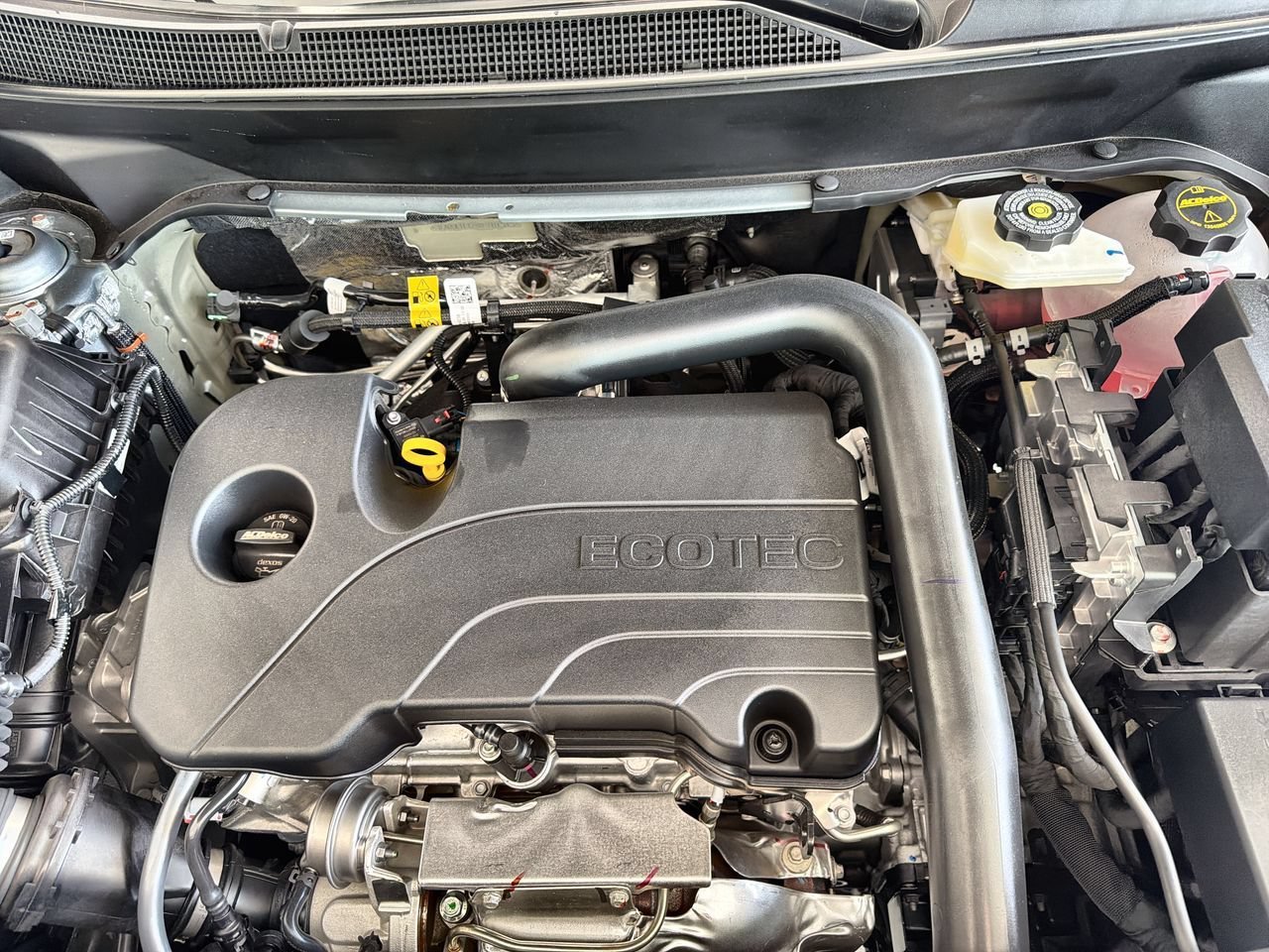 2027 Chevrolet Equinox RS - Photo 25