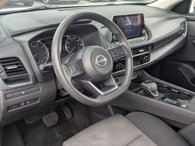 Used 2024 Silver Nissan SV image 25