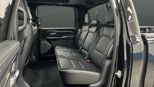 New 2026 Diamond Black Crystal Pearl-Coat Exterior Paint RAM Laramie image 23