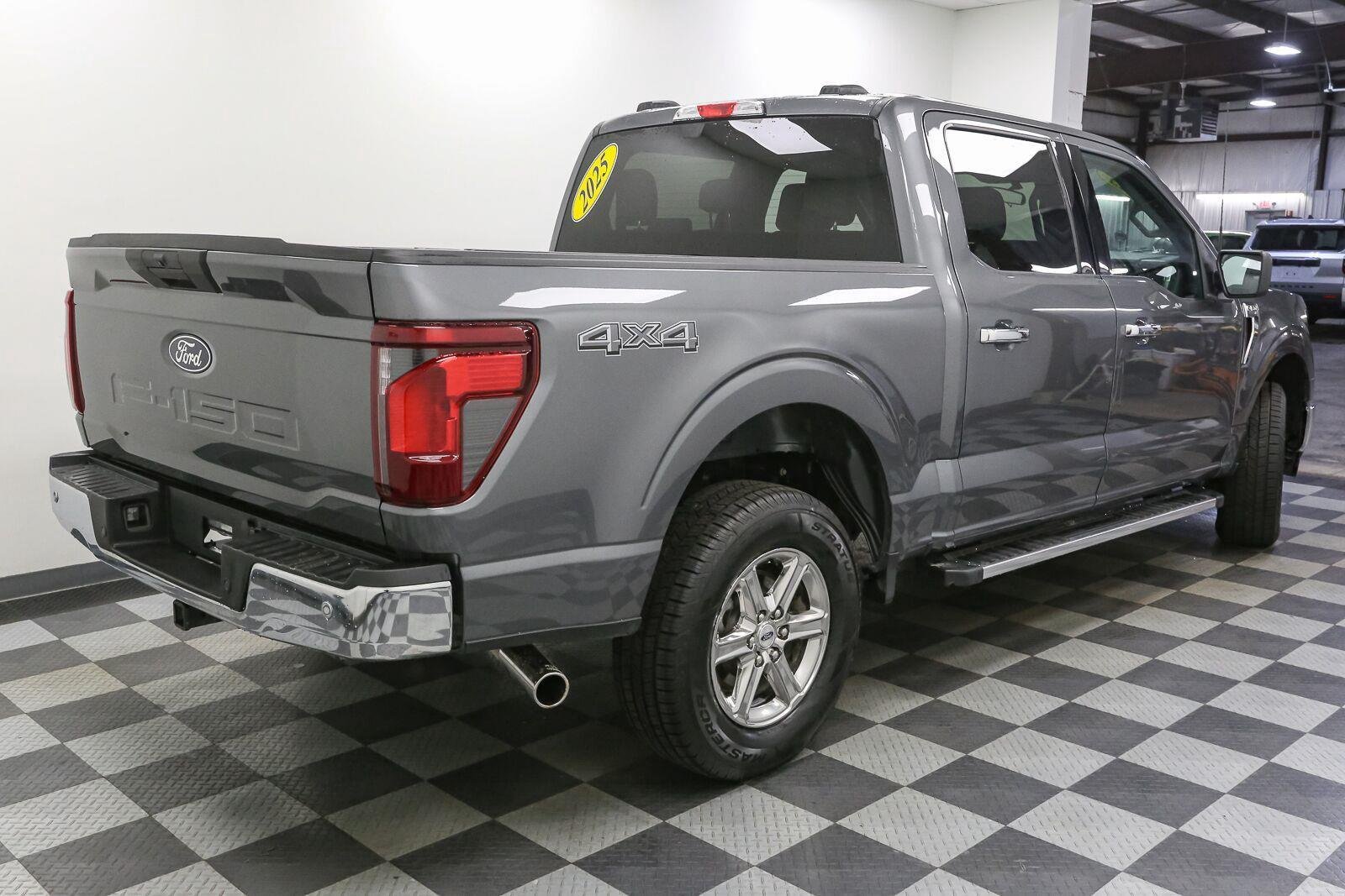 Used 2025 Carbonized Gray Ford XLT image 9