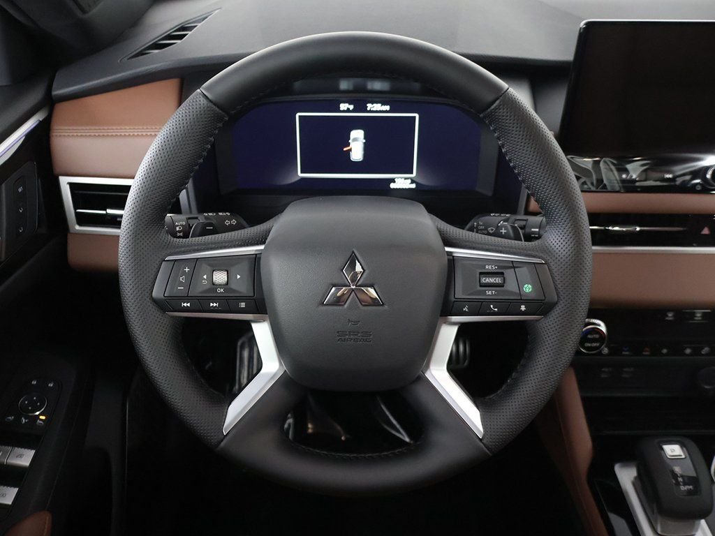 New 2025 Gray Mitsubishi SEL image 43