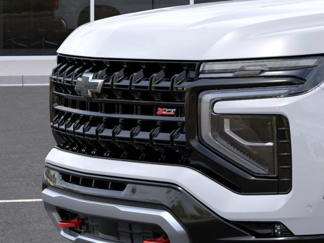 2026 Chevrolet Suburban Z71 - Photo 13