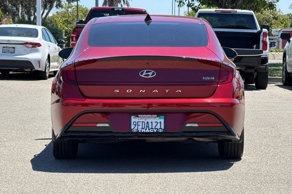Used 2023 Red Hyundai SEL image 7