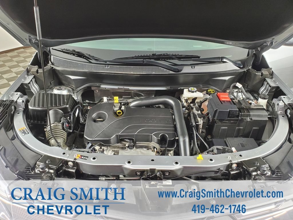 Used 2025 Sterling Gray Metallic Chevrolet LT image 9