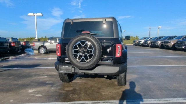 New 2026 Shadow Black Ford Outer Banks® image 90