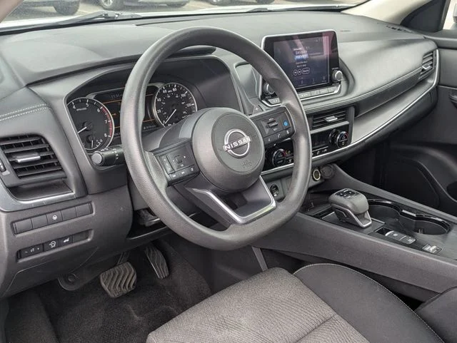 Used 2024 Silver Nissan SV image 25