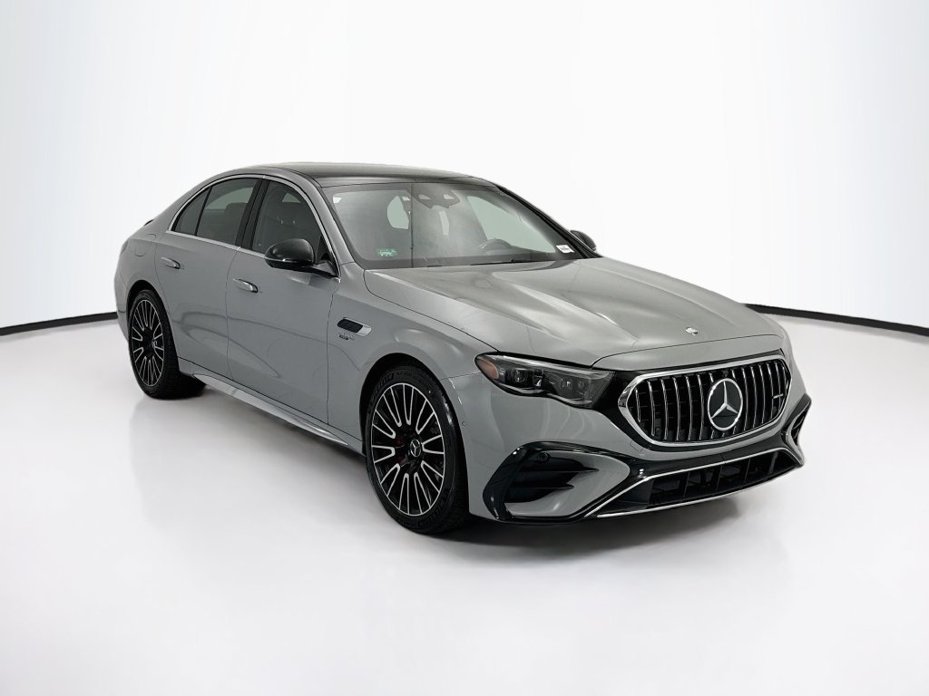 New 2027 MANUFAKTUR Alpine Grey Mercedes-Benz E 53 AMG® image 3