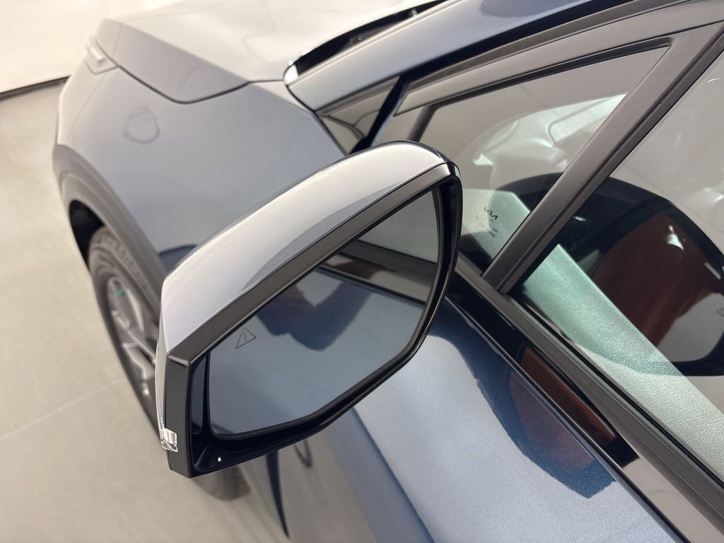 Used 2025 Blue Kia SX-Prestige image 13