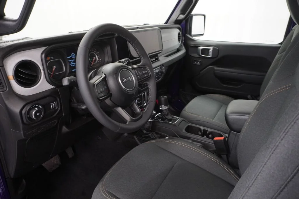 Certified Used 2026  Jeep Sport image 18