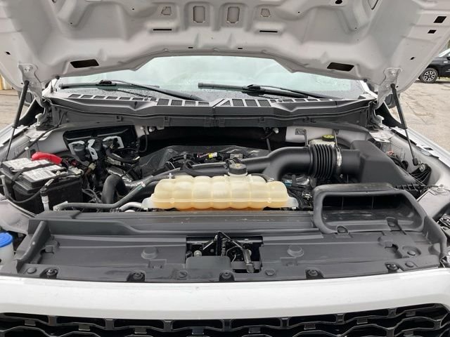 Used 2021 White Ford XL image 58