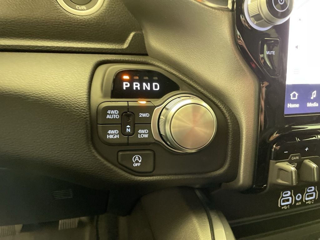 2026 RAM 1500 Laramie - Photo 17