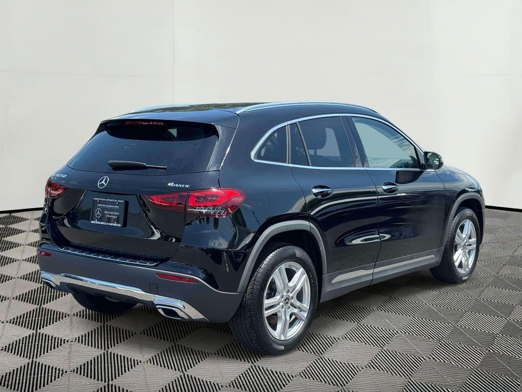 Used 2023  Mercedes-Benz GLA 250 image 11