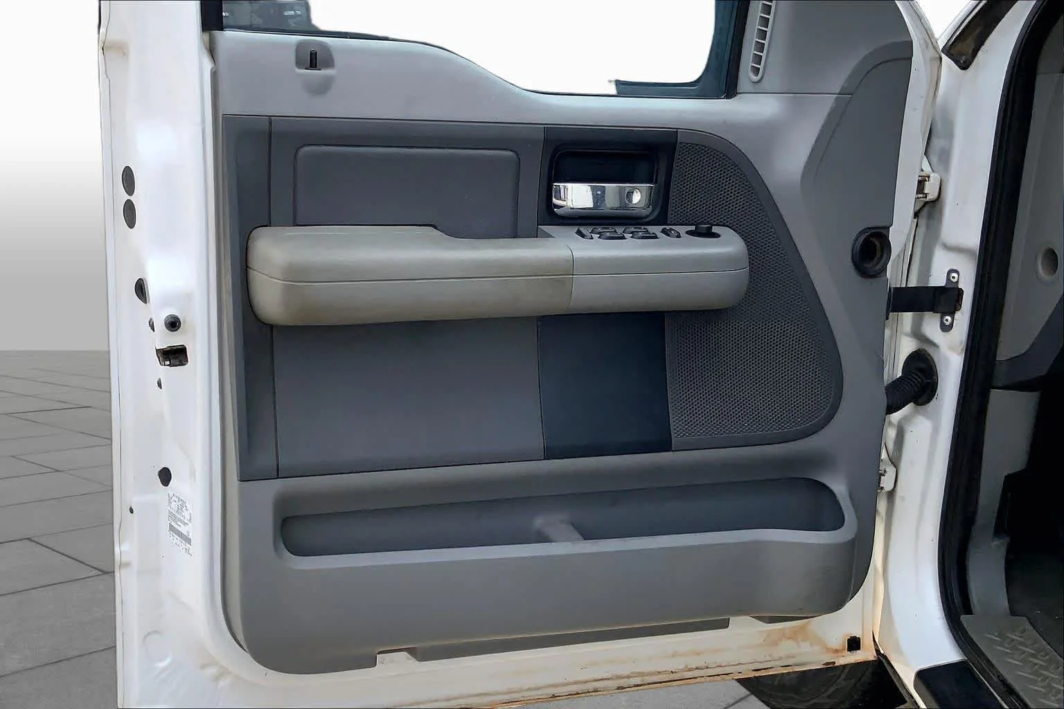 Used 2007 White Sand Tri-Coat Metallic Ford XLT image 20