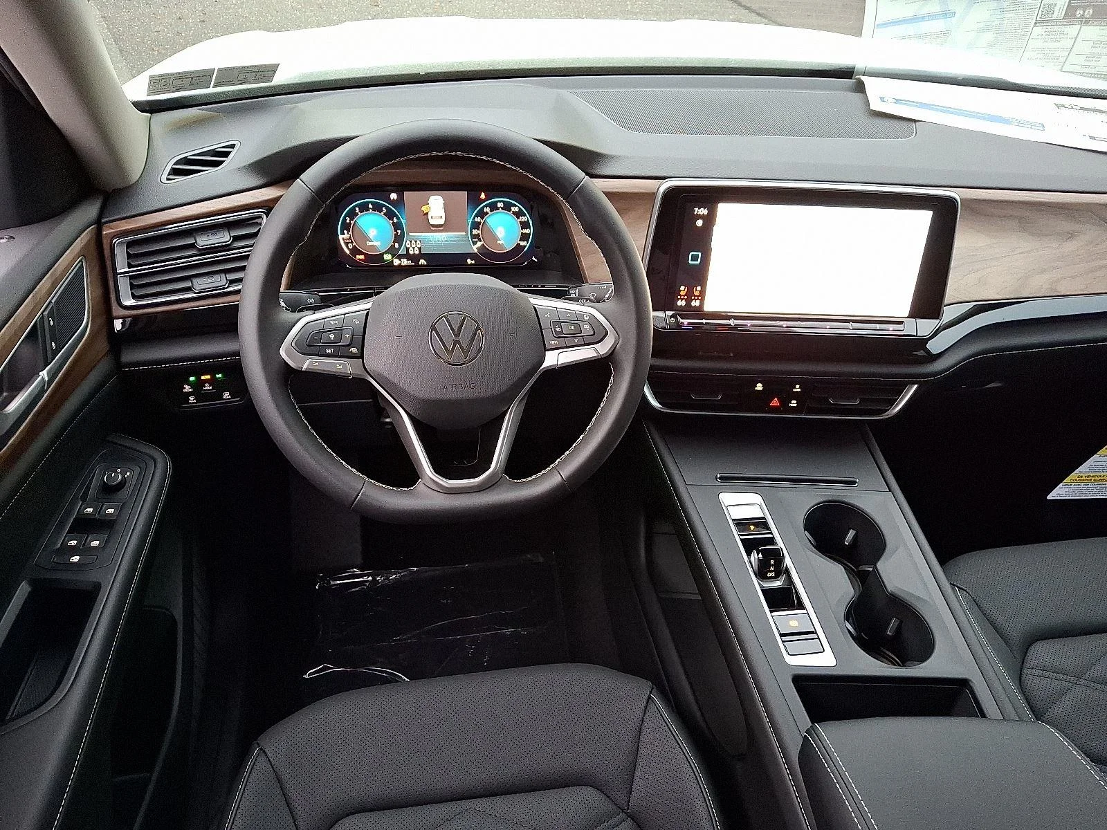 2026 Volkswagen Atlas SE - Photo 10