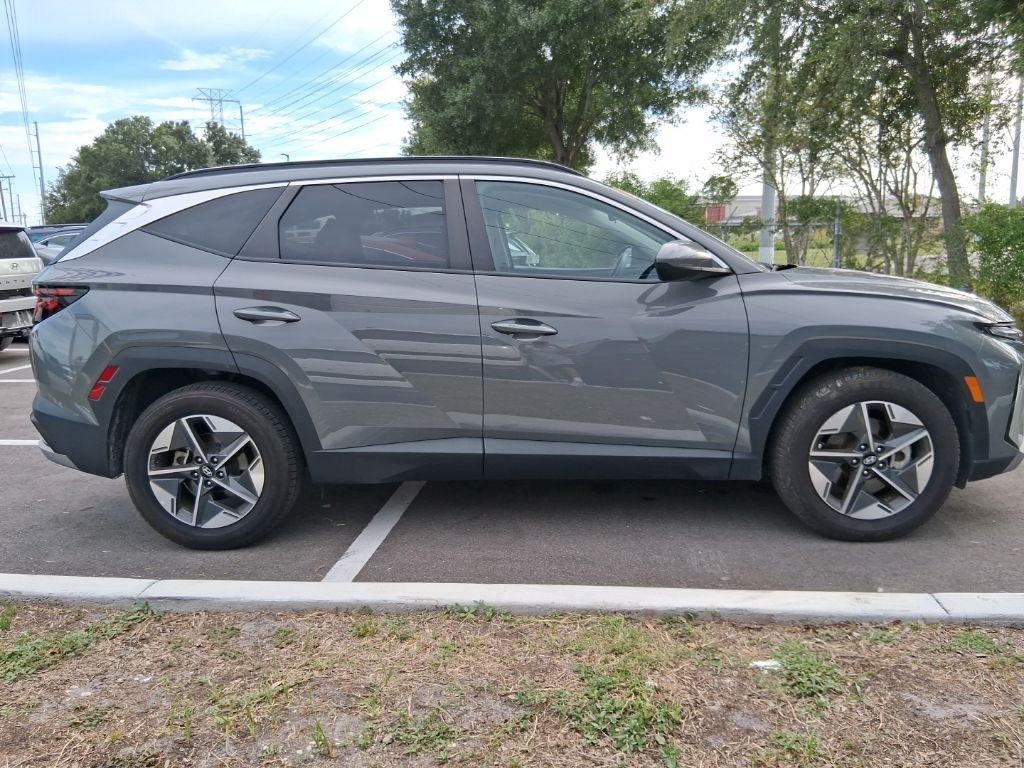 Used 2025 Gray Hyundai SEL image 2