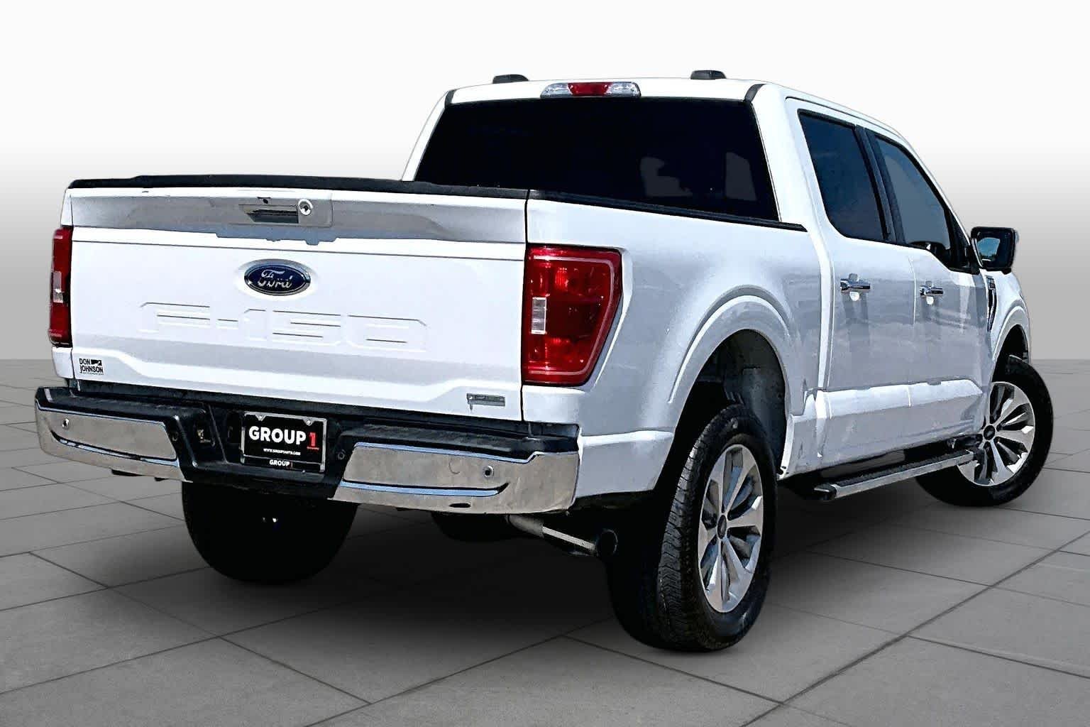 Used 2021 Oxford White Ford XLT image 13