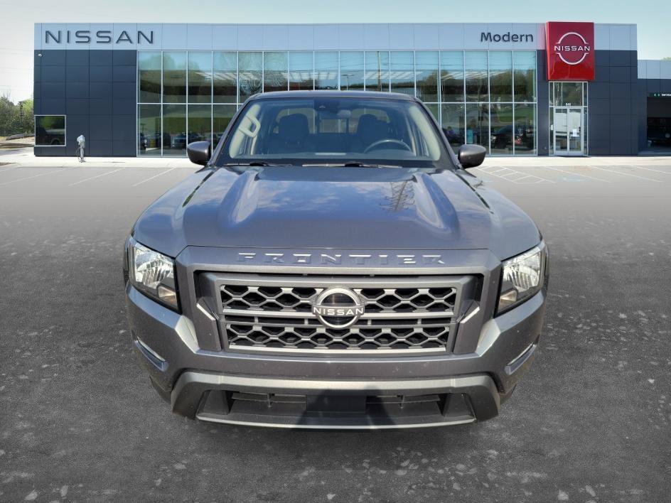 Certified Used 2024 Gun Metallic Nissan SV image 2