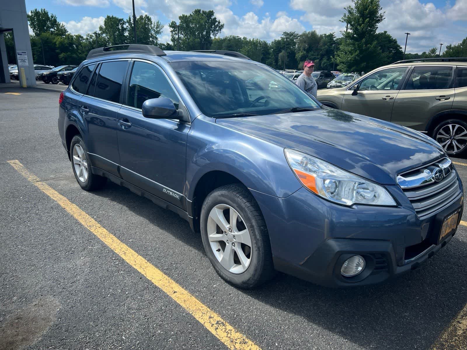 Used 2013 Twilight Blue Metallic Subaru 2.5i Premium image 4