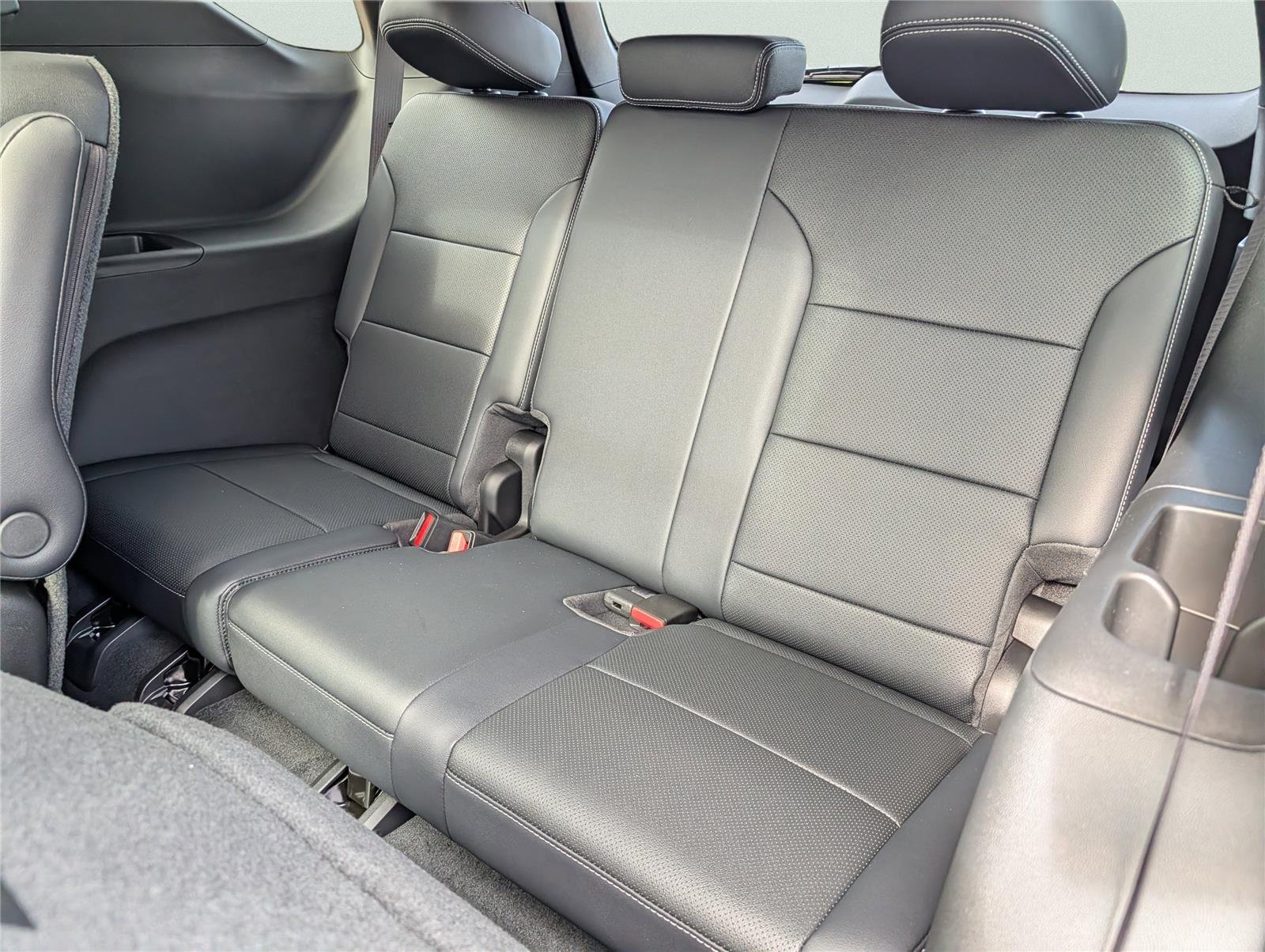 New 2026 Sterling Gray Metallic Chevrolet LT image 16