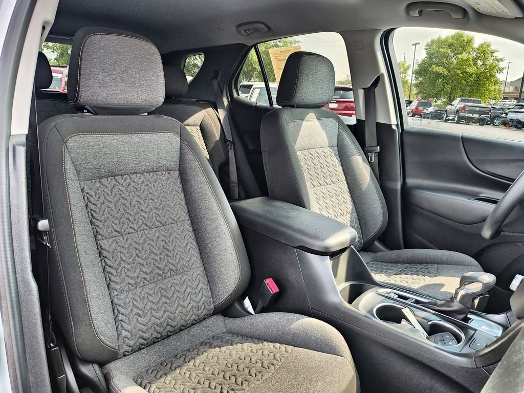 Used 2024 Gray Chevrolet LT image 25