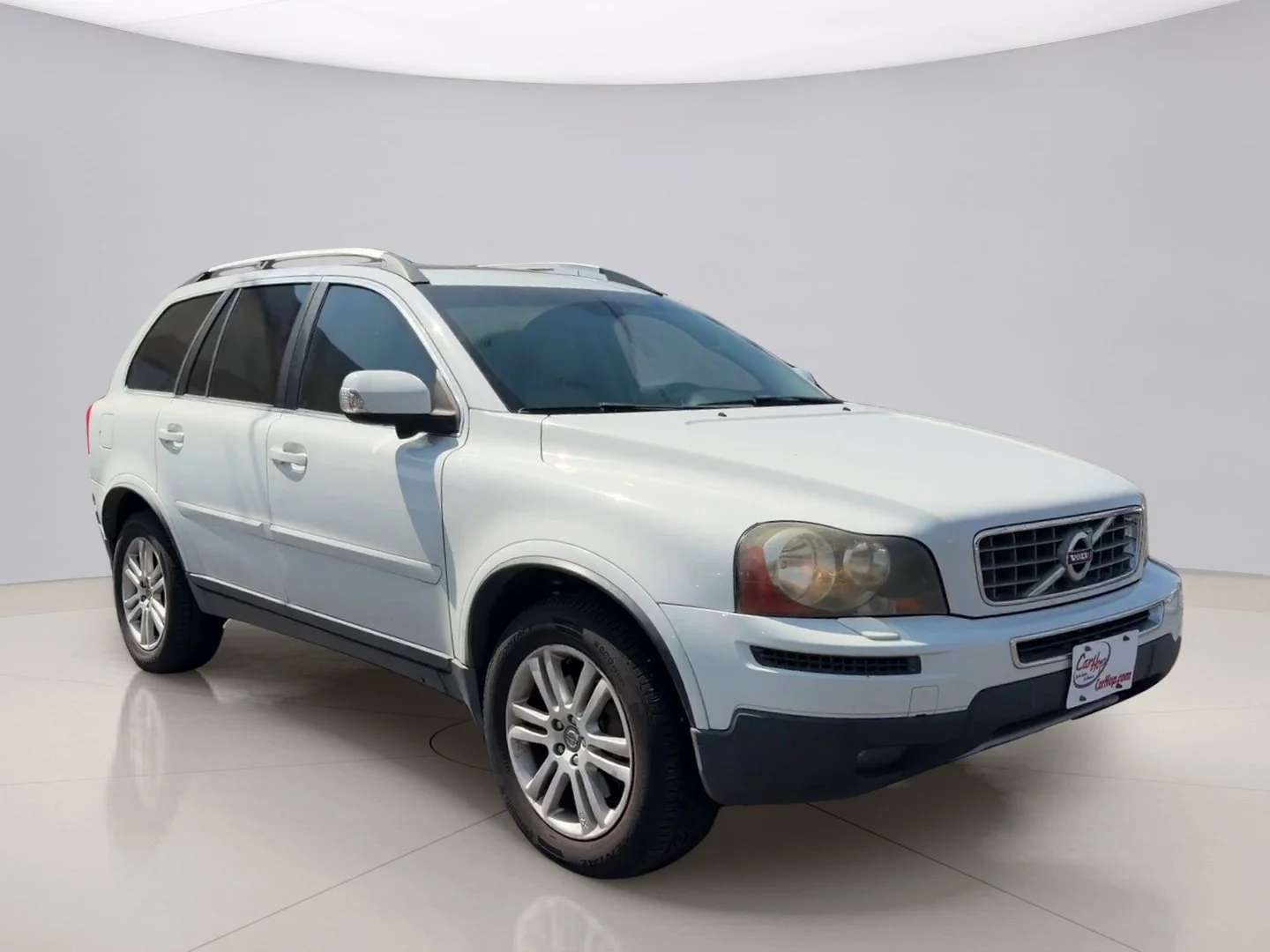 Used 2011 White Volvo 3.2 image 7