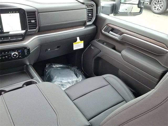 New 2026 Sterling Metallic GMC SLT image 11