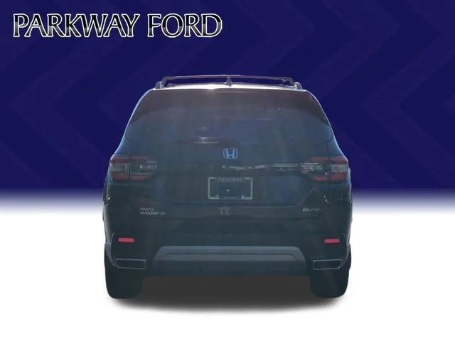 Used 2023  Honda Elite image 4