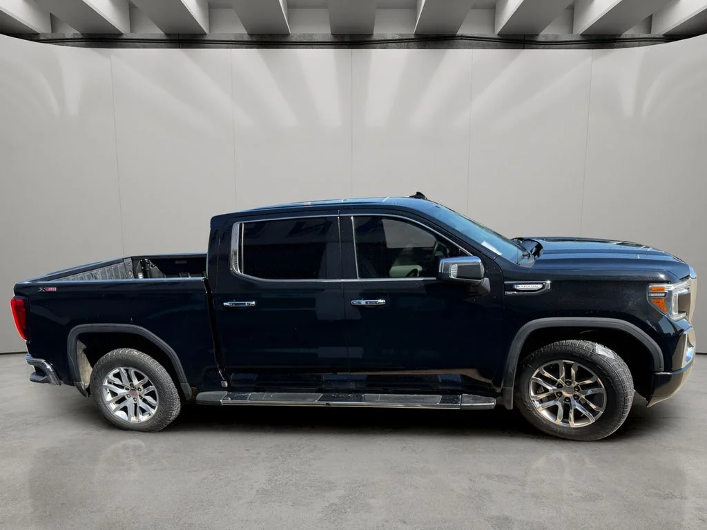 Used 2019 Onyx Black GMC SLT image 11