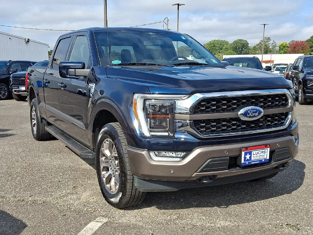Used 2023 Blue Ford King Ranch image 2