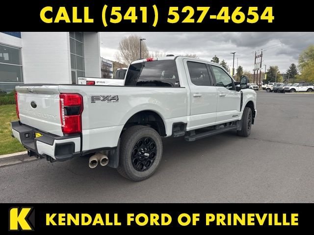 Used 2025 White Ford Lariat image 8