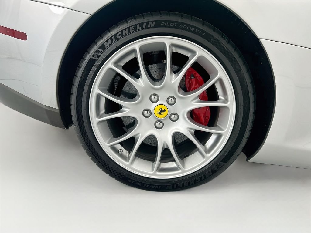 Used 2009  Ferrari  image 27