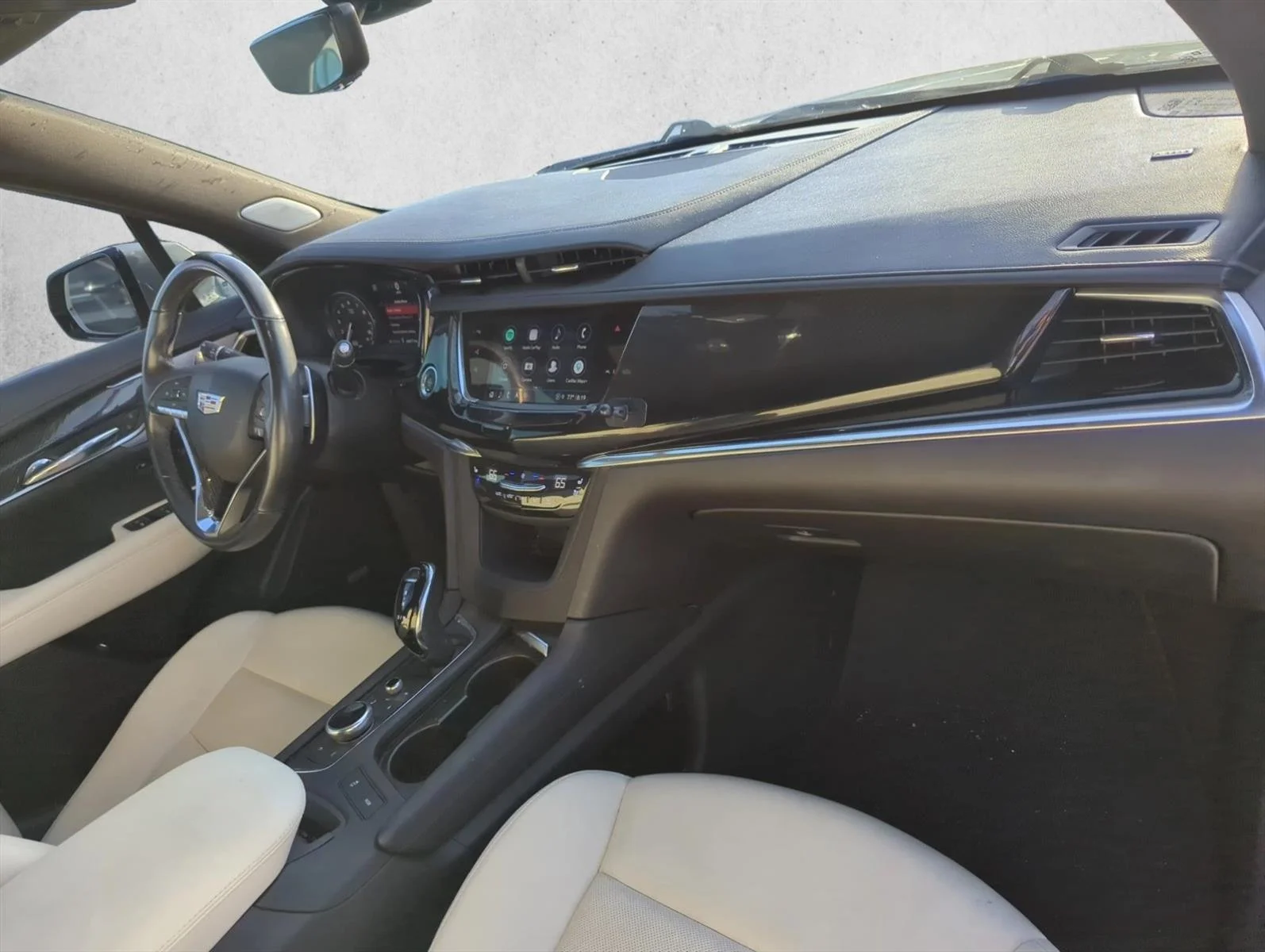 Used 2023 Argent Silver Metallic Cadillac AWD Sport image 27