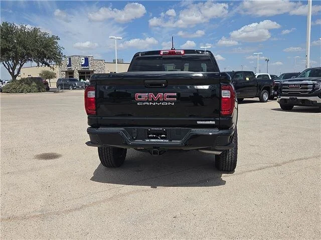 New 2026 Onyx Black GMC Elevation image 4