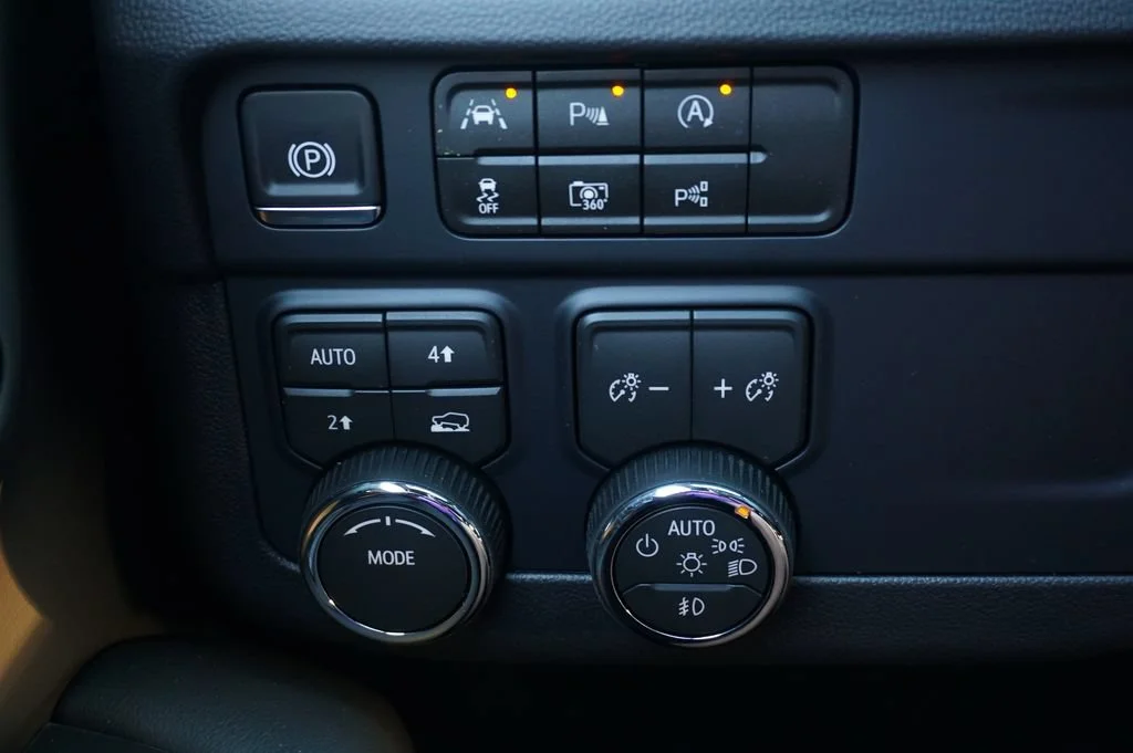 New 2026 Black Chevrolet LT image 23