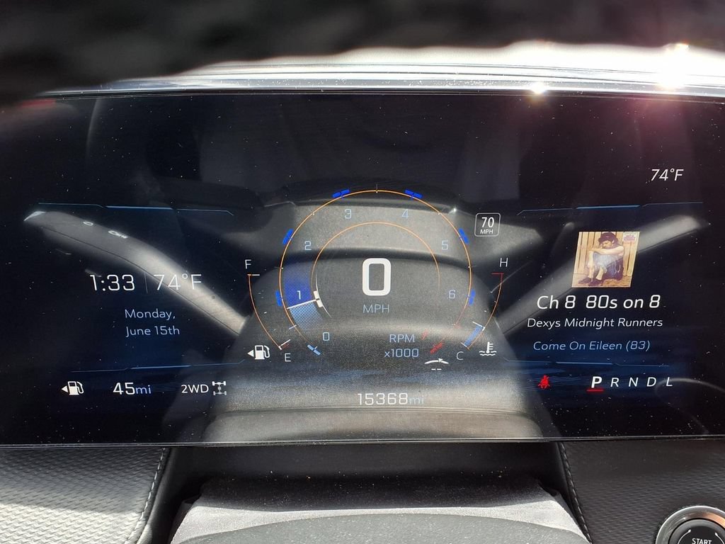 Used 2025 Lakeshore Blue Metallic Chevrolet LT image 21