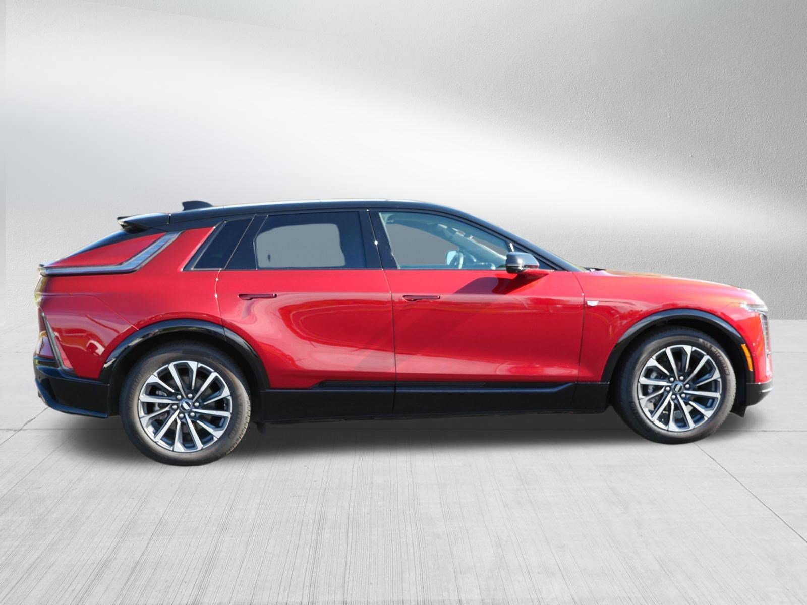 2026 Cadillac LYRIQ Premium Sport - Photo 6