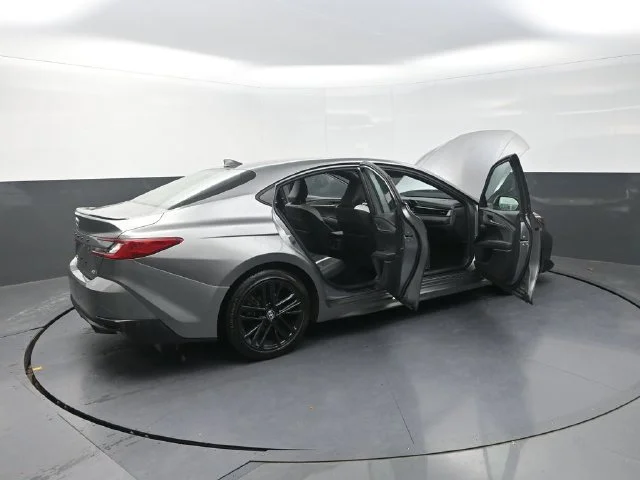 Used 2025  Toyota SE image 45