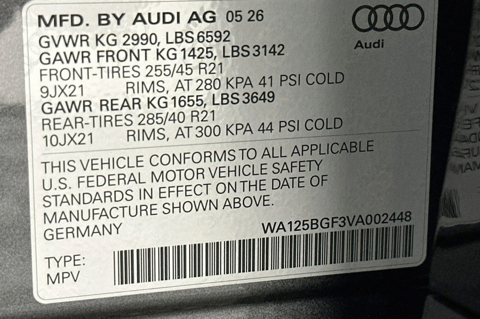 New 2027 Daytona Gray Pearl Effect Audi Premium Plus image 21