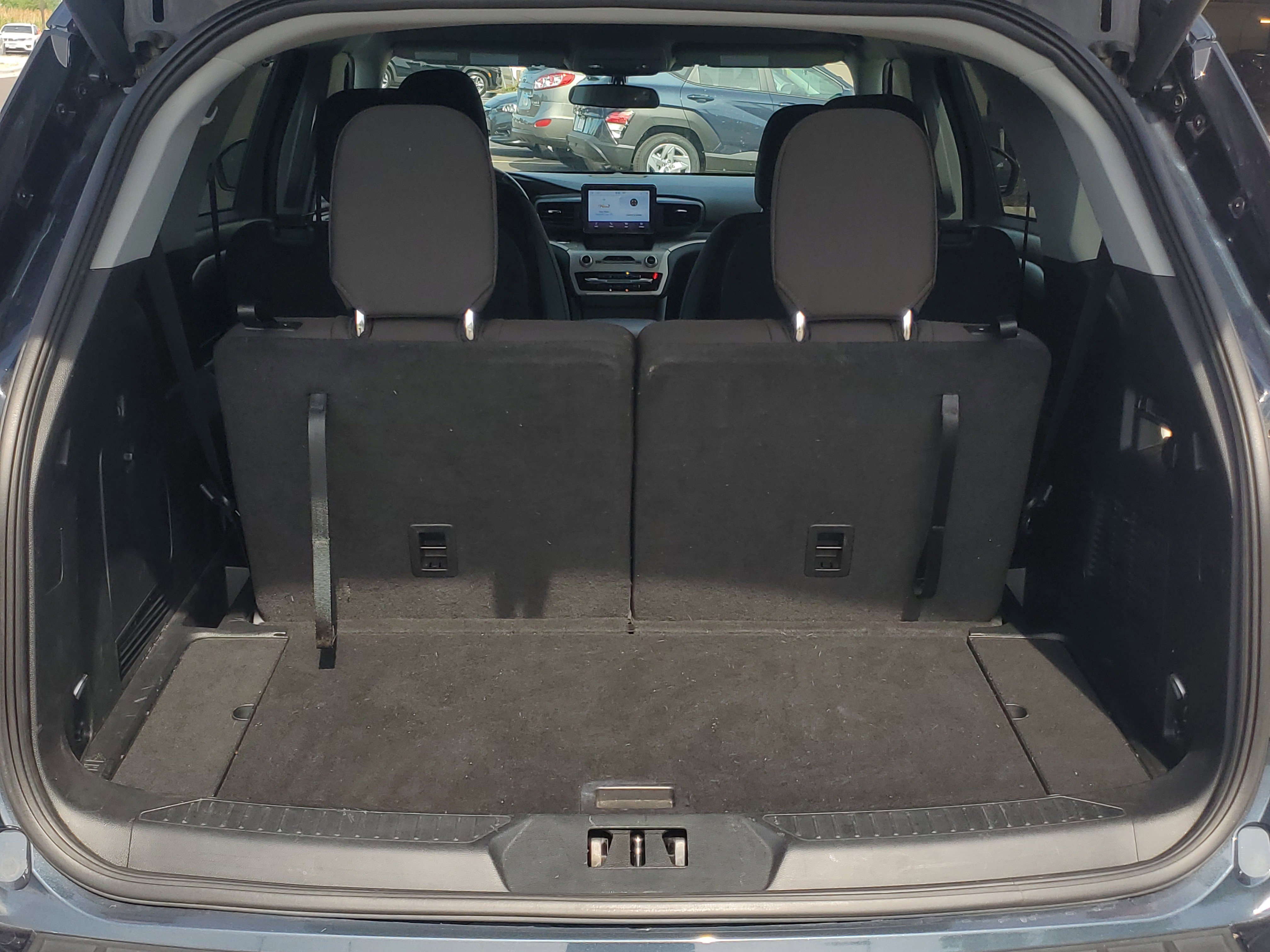 Used 2023 Blue Ford XLT image 8