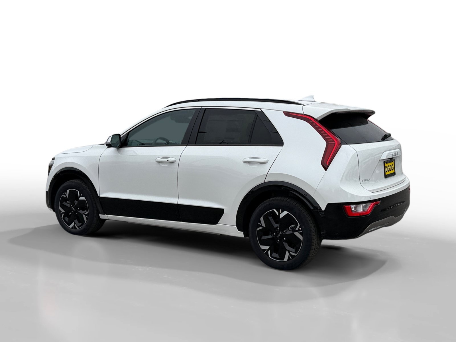 New 2026 Snow White Pearl Kia WIND image 3