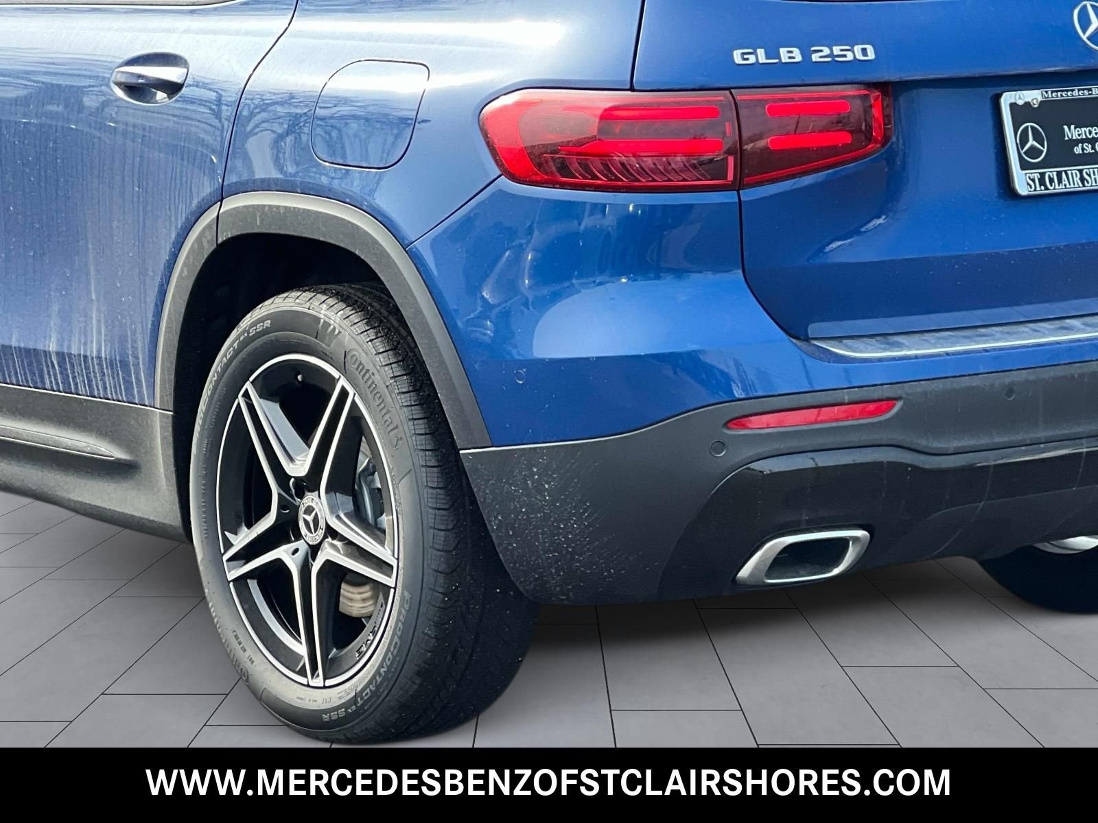 New 2026 Starling Blue Metallic Mercedes-Benz GLB 250 image 4