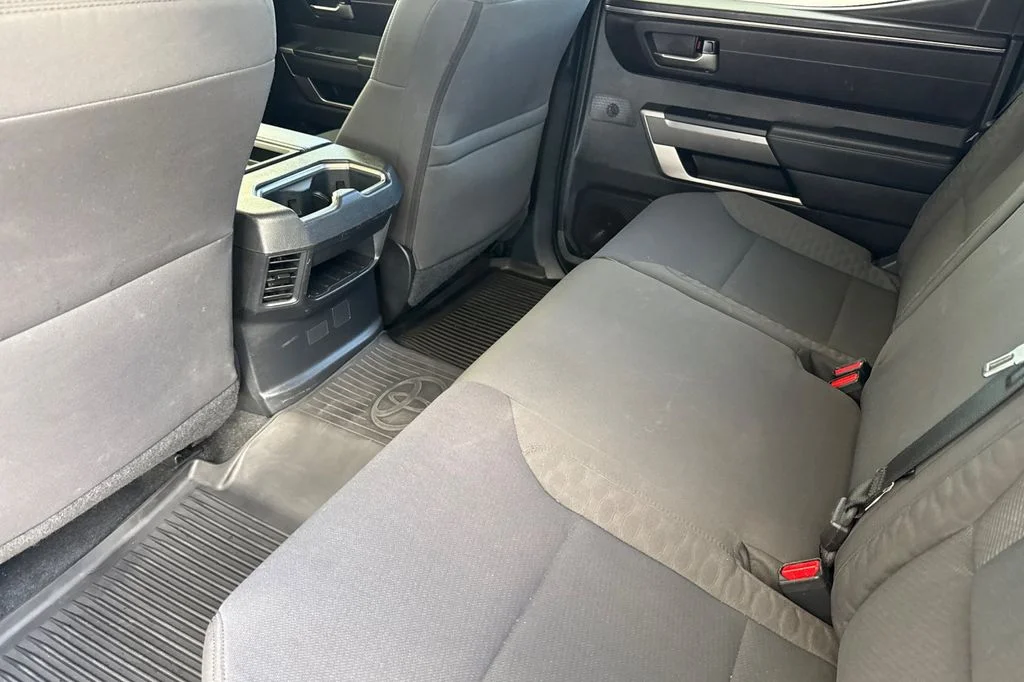 Used 2022 White Toyota SR5 image 16