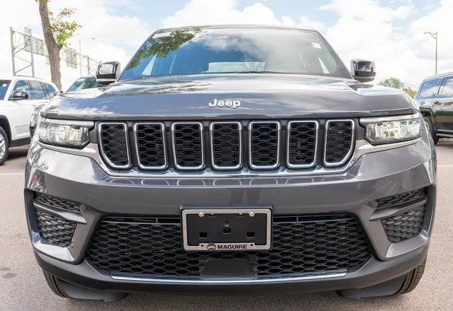 New 2026 Gray Jeep Laredo X image 3
