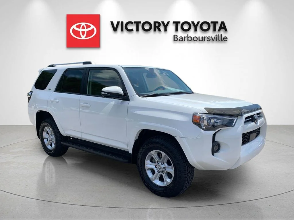 Used 2023 White Toyota SR5 Premium image 5