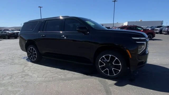 Used 2025 Black Chevrolet RST image 2