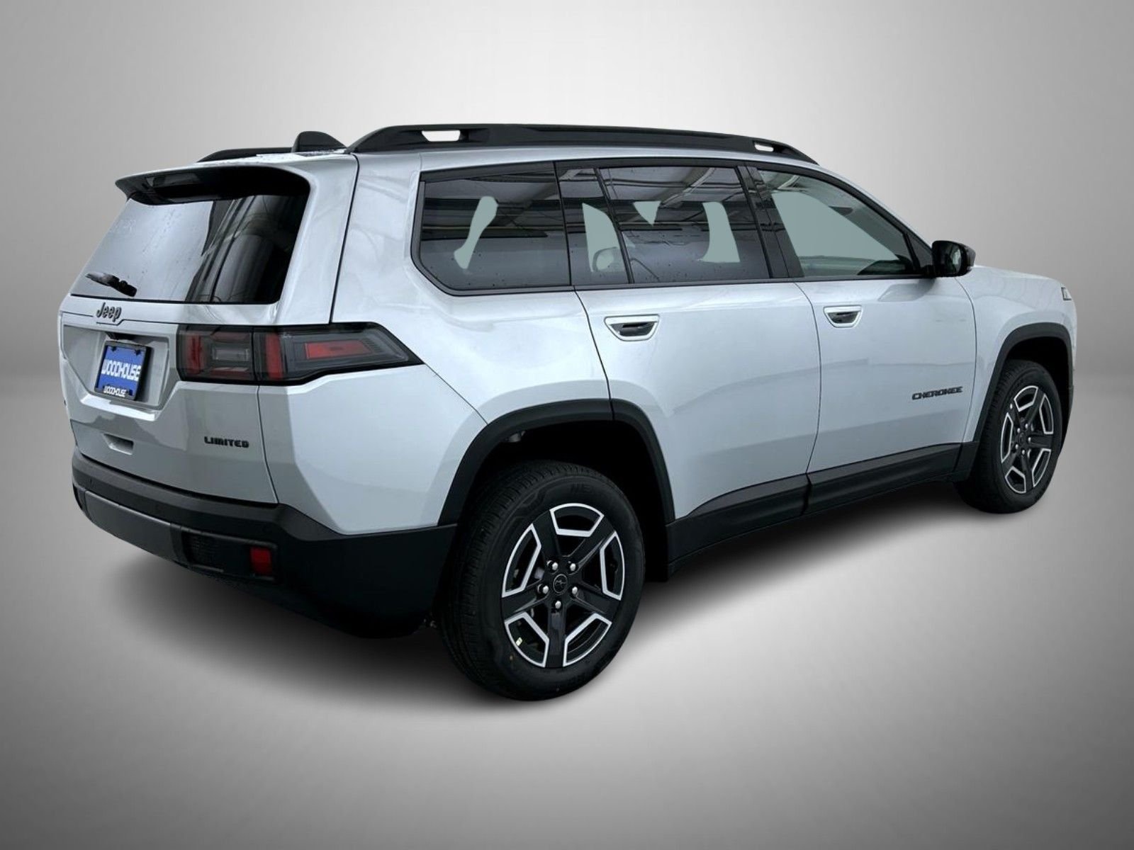 New 2026 Silver Zynith Clear-Coat Exterior Paint Jeep Limited image 5