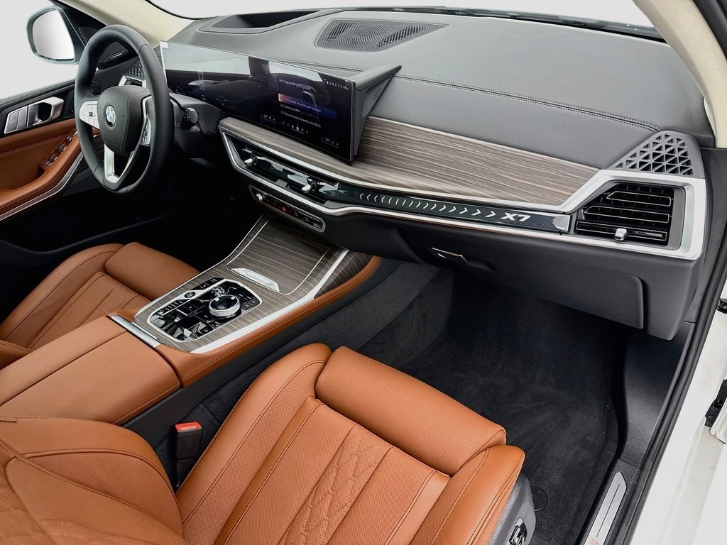 New 2027 White Metallic BMW xDrive40i image 16
